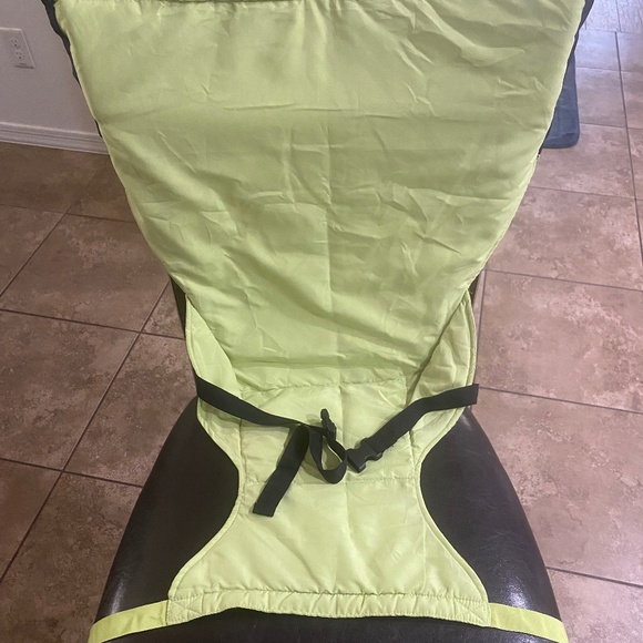 Sack N Seat for toddlers - Picture 2 of 4